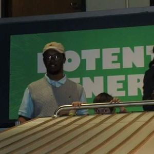 Meet your Posher, Adam